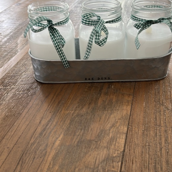 COPY - Battery operated candles in holder - Picture 2 of 2